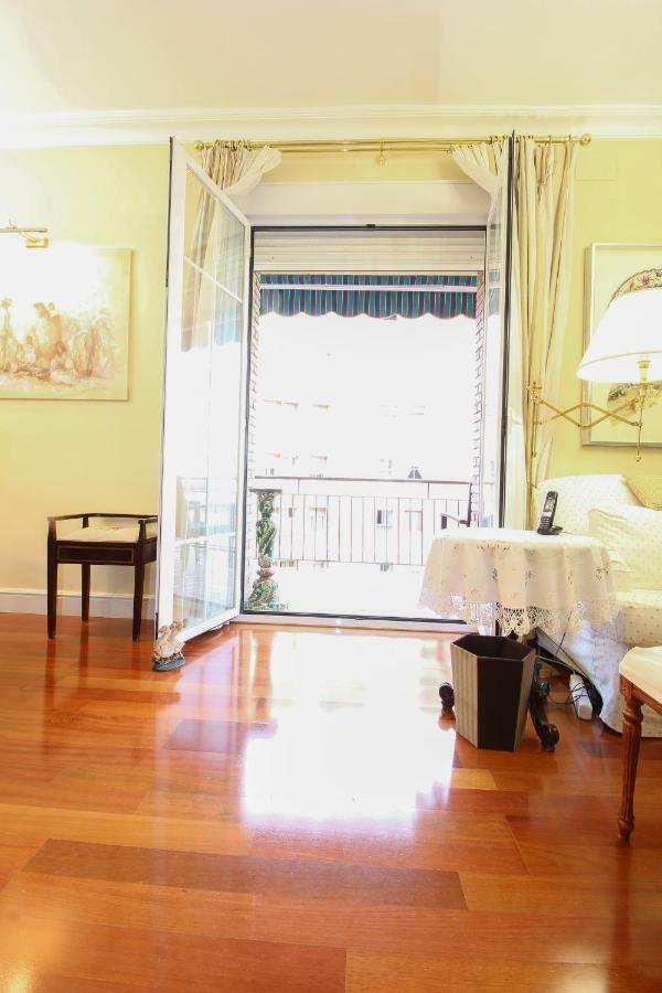 Apartamento La Feria Apartment Sevilla Exterior foto