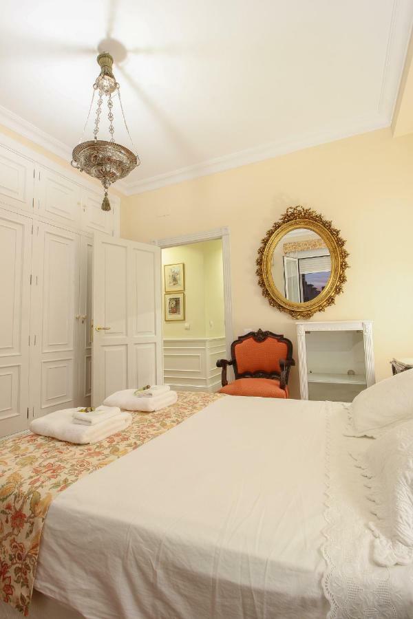 Apartamento La Feria Apartment Sevilla Exterior foto